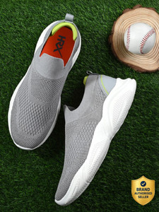 HRX by Hrithik Roshan HX-047 04 Walking