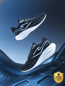 HRX by Hrithik Roshan LightweightComfortableTrendyBreathable Sports Running