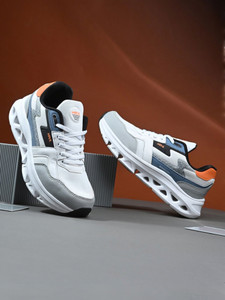 HRX by Hrithik Roshan Running Shoes For