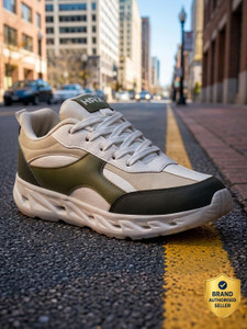 HRX by Hrithik Roshan Walking Shoes For