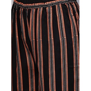 idaLia Women Rayon Black Gold Printed Kurta