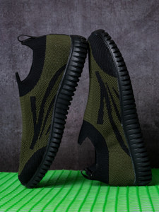 Impakto by Ajanta Walking Shoes For Men