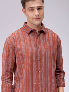 The Indian Garage Co. Men Striped Casual