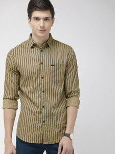 The Indian Garage Co. Men Striped Casual