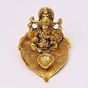 IndianShelf Ganapati Diya for Diwali Decorative Oil Lamps with Lord Ganesha Idol Traditional Deep, Deepam, Deepak Diwali Diyas for Pooja, Mandir, Home &amp; Temple Decor, Festive Lighting &amp; Gifting