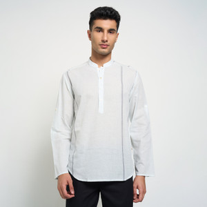 Indus Route by Pantaloons Men Self Design