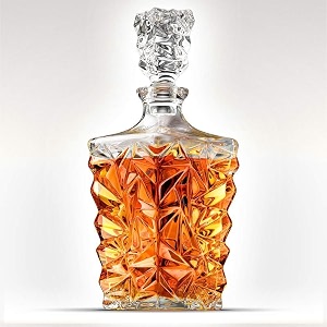 solitaire crystal liquor decanter bottle  850ml  set of 1 pc  decanter for whiskey wine bourbon and more