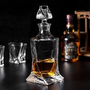 inovique twisted crystal liquor decanter bottle  850ml  set of 1 pc  decanter for whiskey wine bourbon and more
