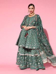 Ishin Women Kurta Sharara Set