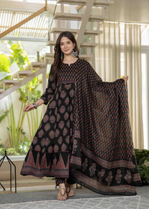 Jaimini Women Kurta Pant Dupatta Set