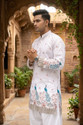 JD EVENTS MANAGEMENT Men Embroidered Straight Kurta