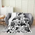 jejeloiu Fall Pumpkin Flannel Fleece Throw Blanket Rustic Baby 30"x40" Farmhouse Autumn Maple Leaves Fleece Throw Blanket Vintage Country for Bed Couch Chair Living Room Black White Bedroom Decor