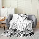 jejeloiu Fall Pumpkin Fleece Throw Blanket Rustic Flannel Blanket Plush Fuzzy Farmhouse Autumn Maple Leaves for Bed Couch Chair Living Room Vintage Country Throw 50"x60" White Bedroom Decor