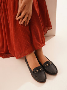 jm looks Loafers For Women