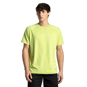jockey mv53 men microfiber fabric round neck half sleeve active wear t-shirt with staydry tech