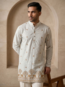 Jompers Embroidered Cotton Blend Straight Kurta for