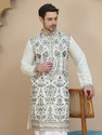 Jompers Men Embroidered Straight Kurta