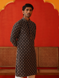 jompers men kurta pyjama set