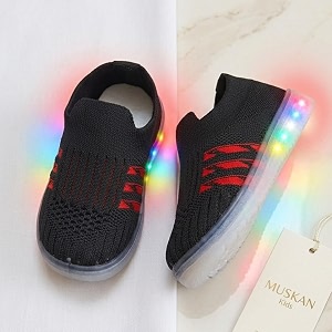 inchJugnu inch LED Light-Up Baby Shoes