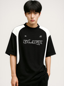 Jump Cuts Printed Men Round Neck Black