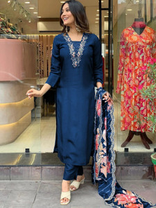 KEVIJA Women Kurta Pant Dupatta Set