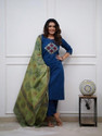 KIYAARA CREATION Women Kurti Pant Dupatta Set