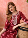 KKOUTFITS Floral Print Pure Cotton Straight Kurta