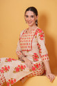 KKOUTFITS Women Kurta Pant Set