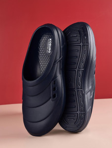 Koburg Plasma Mens ClogWalking ClogSandalsComfortableLight WeightAnti-Skid KF-174