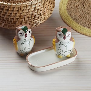 kookee ceramic salt pepper set with tray for dining table  multicolor 10287