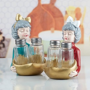 kookee polyresin salt pepper shaker set of 2 with tray for kitchen 10367