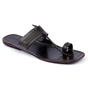 KORAKARI Mens Kolhapuri Chappal Handcrafted Sandal Smooth