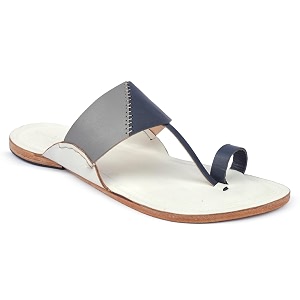 KORAKARI Mens Kolhapuri Chappal Handcrafted Sandal Smooth