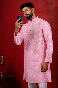 Koshin Men Embroidered Straight Kurta