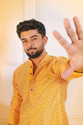 Koshin Men Embroidered Straight Kurta