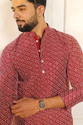 Koshin Men Embroidered Straight Kurta