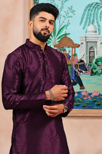 Koshin Men Self Design Straight Kurta