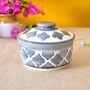 multipurpose ceramic donga  grey star  450 ml lidded serving donga  microwave amp dishwasher safe  ideal for gravy dal curry amp more