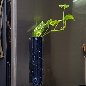 kyari space design magnetic planter for indoor plants  rust-free magnetic base  size 18  5  45 cm  single set  plants not included