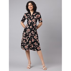 Latin Quarters Women Black V-Neck Half Sleeves