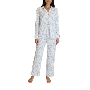 Laura Ashley Womens Plush Knit Pajamas 2