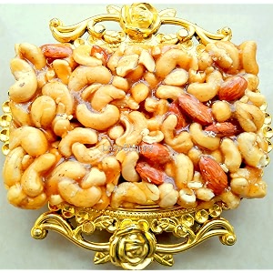 lazy shoppy kaju chikki  cashew nuts brittle  caramelized cashews  cashew nuts brittle     jeedipappu chikki  badam kaju chikki 500 grams