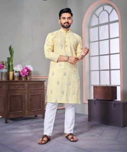 Lazzly Men Embroidered Straight Kurta