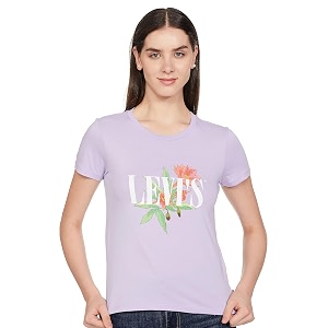 Levis Womens Regular Fit Graphic T-Shirt