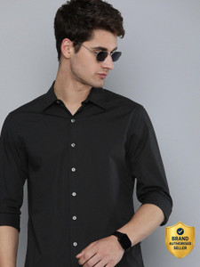 LEVIS Men Regular Fit Solid Spread Collar