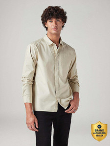 LEVIS Men Solid Casual Beige Shirt