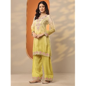 Libas Embroidered Crepe Straight Kurta With Trousers