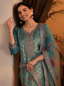 LIBAS Women Kurta Pant Dupatta Set