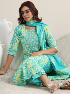 LIBAS Women Kurta Pant Dupatta Set
