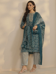 LIBAS Women Kurta Pant Dupatta Set
